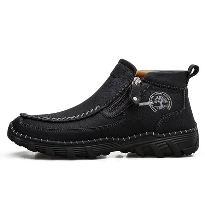 (⏰Last Day 70% OFF🔥)Men's Top-Quality Motorcycle Boots Genuine Leather Hand-Stitched Ankle Boots-Wide Toe, Waterproof， Anti-Slip， Anti-Sprain，Suitable for Work, Driving, Hiking