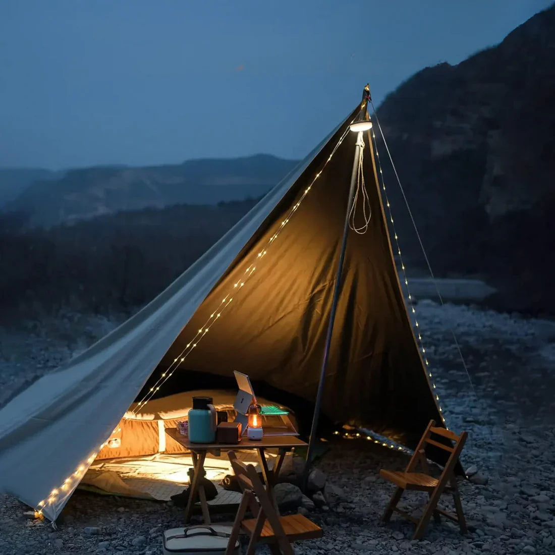 iLumiGear™ 4-in-1 Camp Light